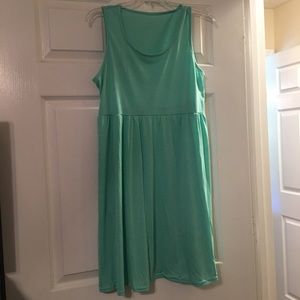 Green sleeveless dress - Size XL